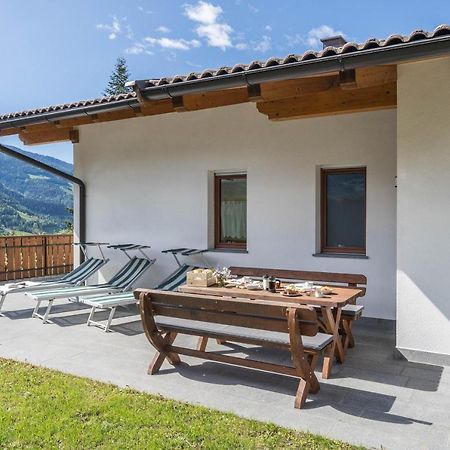 Pfandlerhof Ferienwohnung Rot Сан-Мартино Экстерьер фото